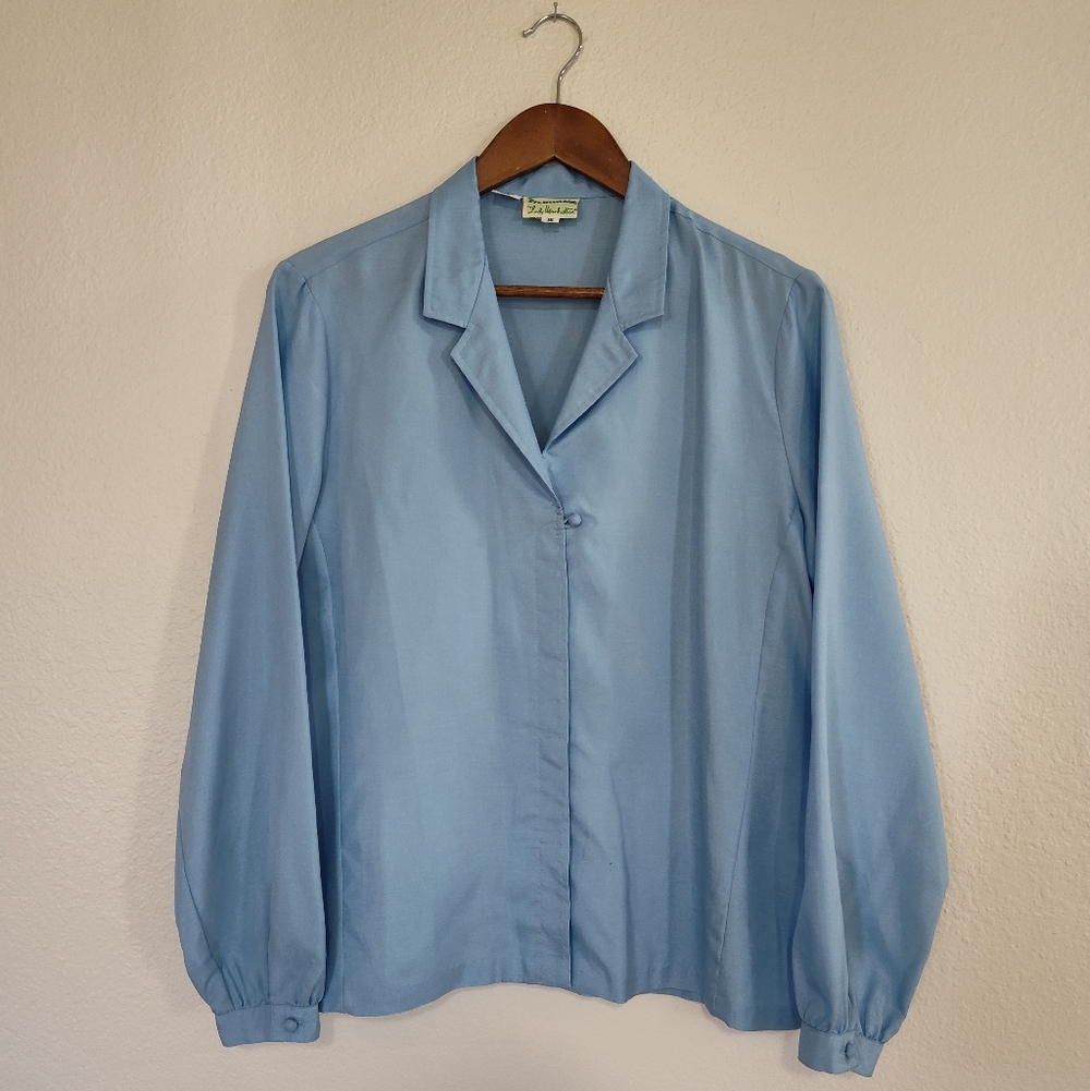 Vintage SILKHANA Lady Manhattan Plus Size 16 Light Blue Button-Front Blouse Top